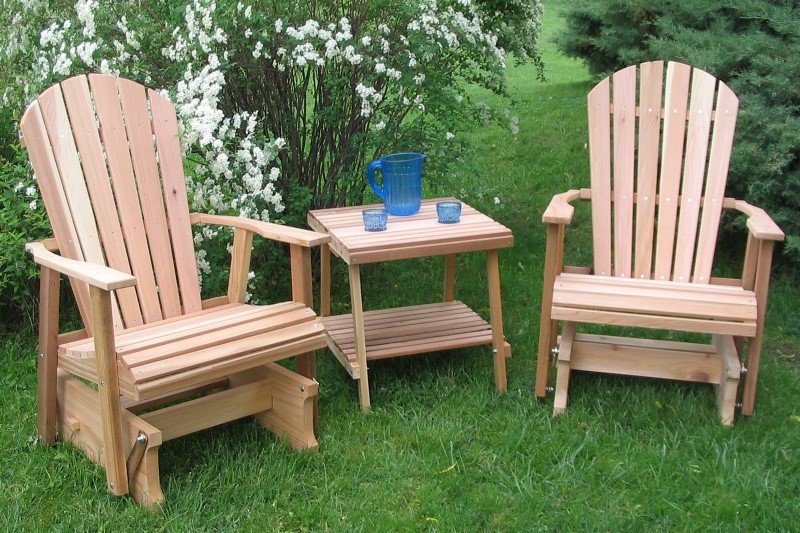 Мебель для дачи из древесины