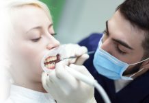 Забота о здоровье десен: когда стоит обратиться к пародонтологу?