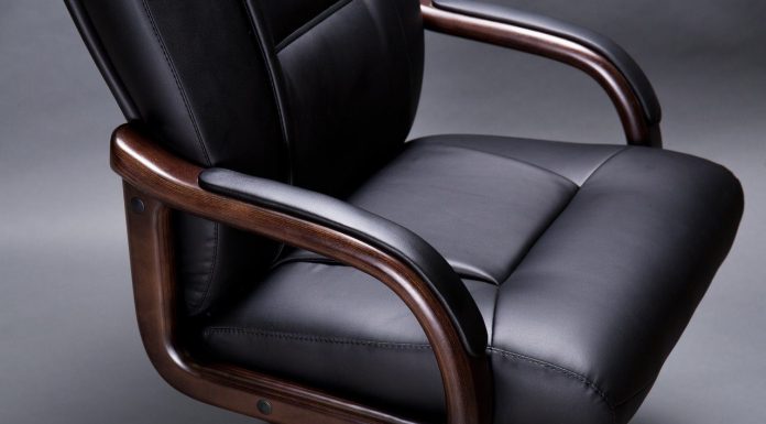 По какому принципу работают механизмы качания для офисных кресел?