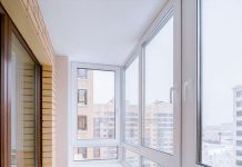 Остекление балкона зимой: современные тенденции и рекомендации