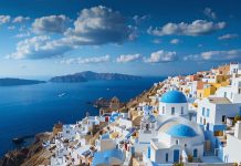 Особенности мебели в Греции