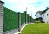 Особенности и преимущества заборов из искусственной травы