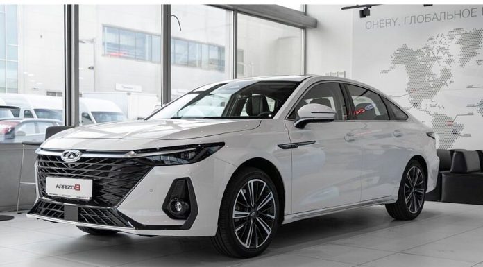 5 причин купить CHERY ARRIZO 8