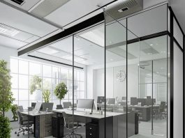 Стеклянные перегородки для офиса — отличное решение интерьера