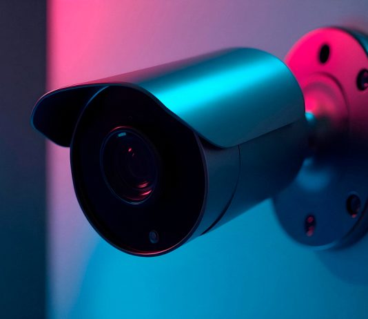 Безопасный дом начинается с мелочей: как видеонаблюдение помогает предотвратить неприятности, а не просто фиксировать их