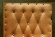 Утепленные входные двери: виды, преимущества и выбор