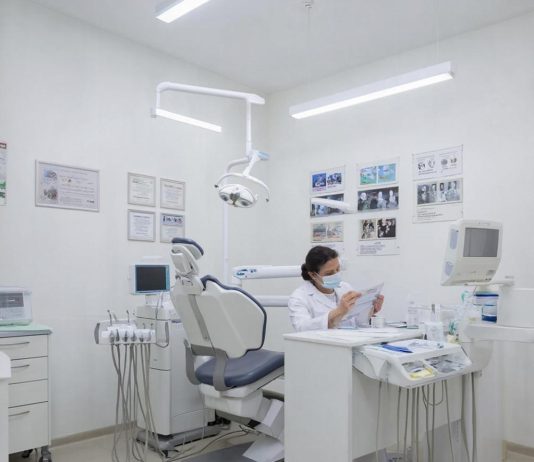 Брекеты Damon Clear для детей: преимущества, особенности и уход