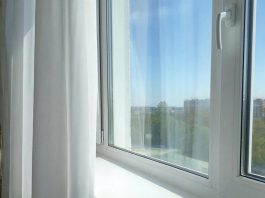 Почему выбирают пластиковые окна: плюсы и минусы популярных оконных конструкций