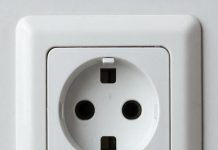 Электрические розетки: устройство, разновидности и правила эксплуатации