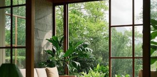 Застеклить террасу на даче: цена под ключ и особенности работ