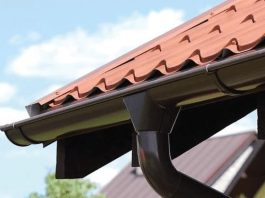 Металлические водостоки для дома: особенности, преимущества и выбор системы
