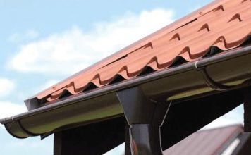 Металлические водостоки для дома: особенности, преимущества и выбор системы