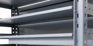 Металлические стеллажи для дома