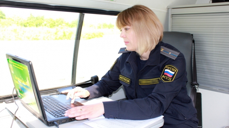 Арест земли вынудил калининградскую фирму оплатить долг в 1,4 млн рублей