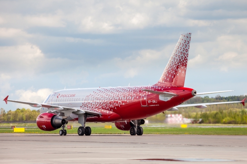 Авиаперелеты по России подешевели на 30 %