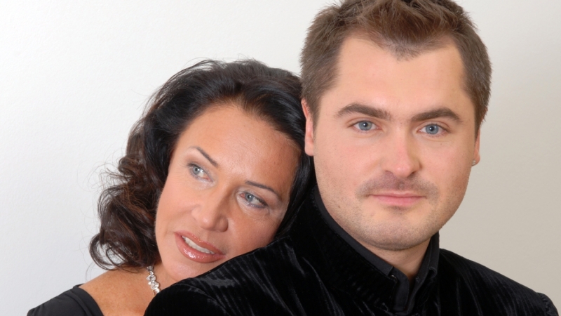 Бабкина призналась, что они с молодым мужем разъехались: «Я не из таких»