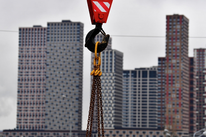 Банки пересматривают ставки по ипотеке