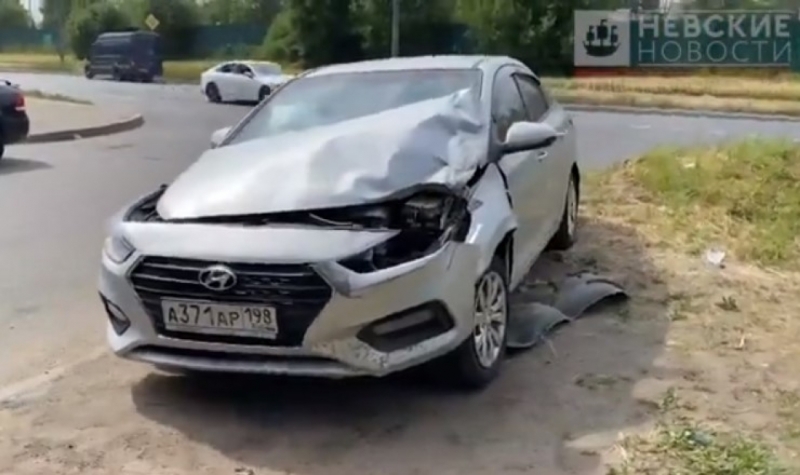 Более тысячи ДТП зафиксировали в Петербурге и Ленобласти за выходные