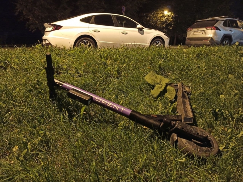 «Деградация вакуума»: когда электросамокаты Петербурга уйдут в «зимнюю спячку»