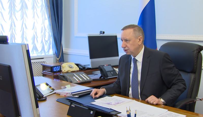 Дополнительные ограничения к проведению мероприятий ввели в Петербурге