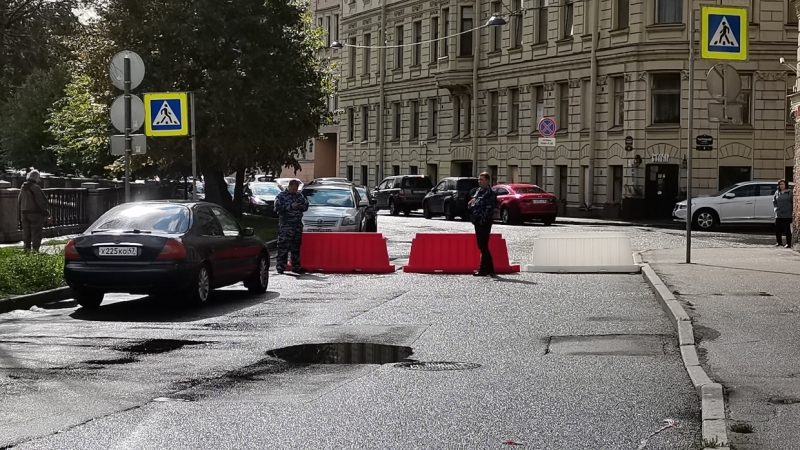 Движение транспорта в Петербурге ограничат из-за съемок фильма