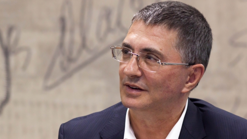 Instagram удалил снимок Мясникова с картиной Эрмитажа как «опасный контент»