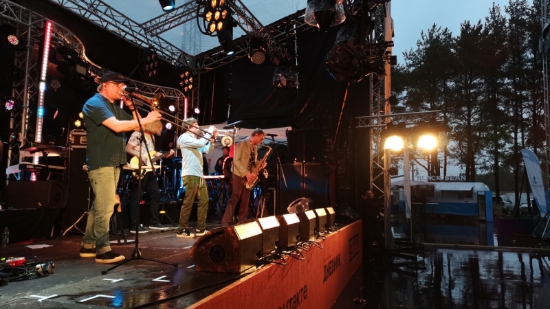 Как проходил второй день фестиваля «Рокштадт» в «Острове фортов»