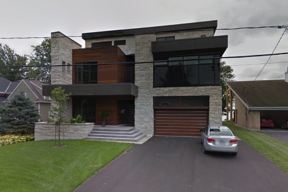 Канадцу приказали снести особняк из-за ошибки властей