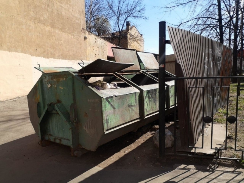 КОВИД и безответственность: почему россиянки начали выкидывать младенцев на помойку