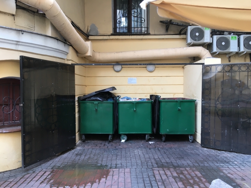 КОВИД и безответственность: почему россиянки начали выкидывать младенцев на помойку