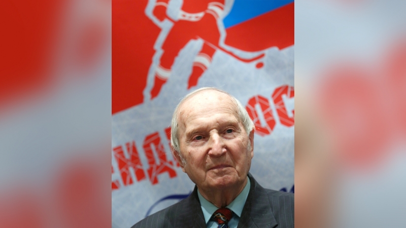 Легенда хоккейного ЦСКА Виктор Шувалов скончался на 98-м году жизни