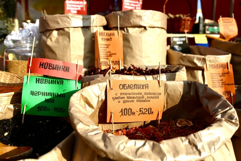 Мед, грибы, свежие овощи: что предлагают покупателям на выставке-ярмарке «Агрорусь»