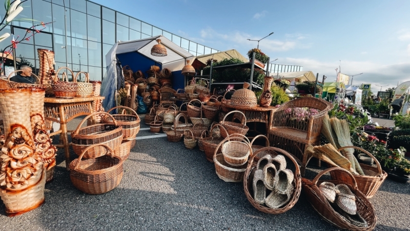 Мед, грибы, свежие овощи: что предлагают покупателям на выставке-ярмарке «Агрорусь»