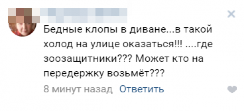 Мусоровоз опрокинулся на Октябрьской набережной, и содержимое оказалось на дороге