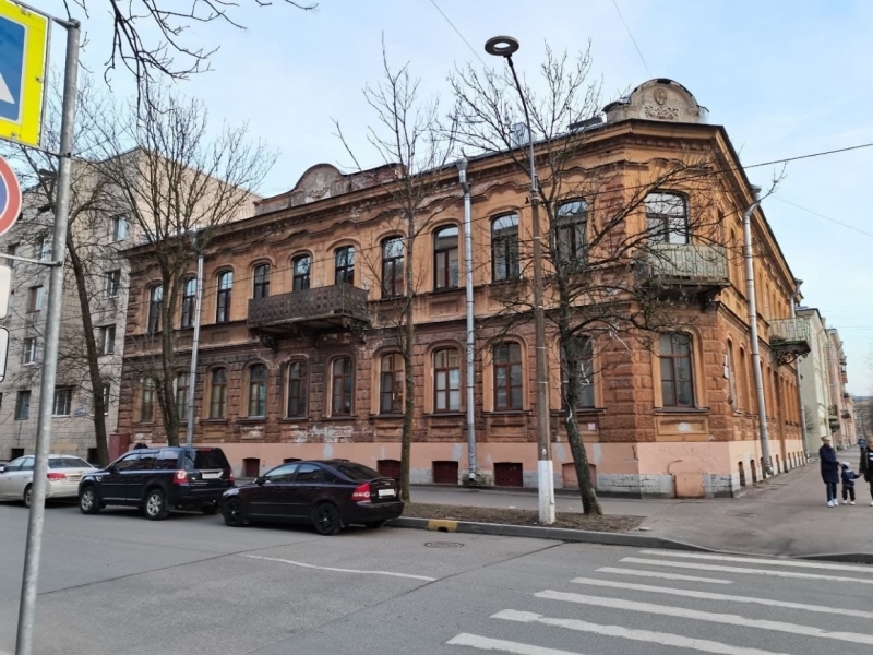 Назван срок ремонта двух разрушающихся домов-памятников в Кронштадте