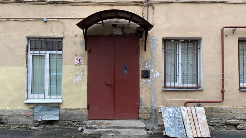 Что известно к этому часу о смерти женщины, чье тело нашли в пакете в подвале на Лиговском