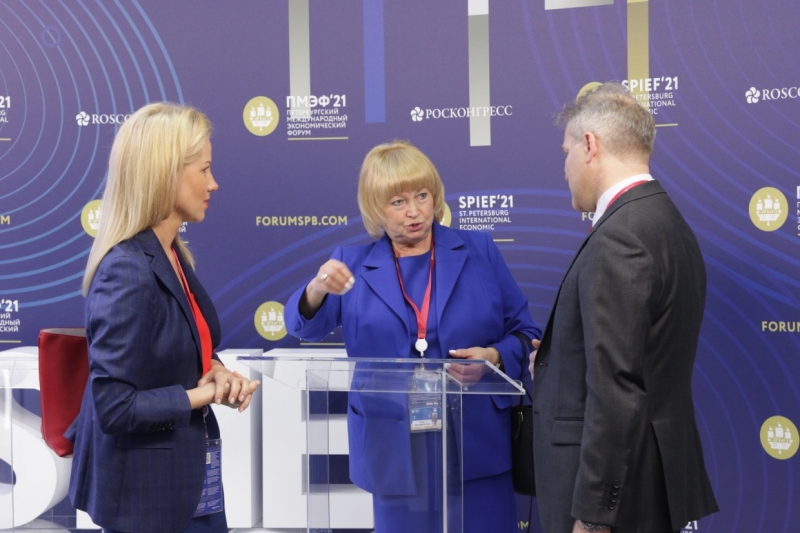 «Нулевой» день ПМЭФ-2021 в фотографиях: как это было