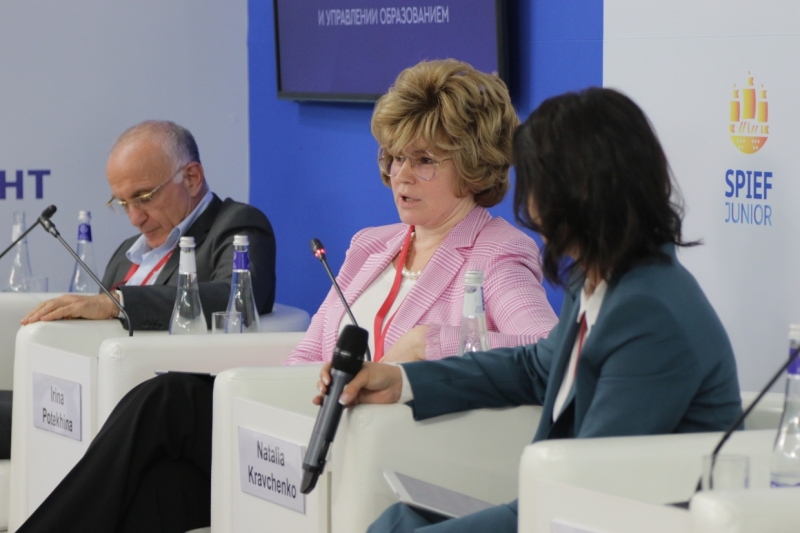 «Нулевой» день ПМЭФ-2021 в фотографиях: как это было