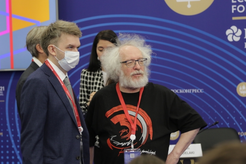 «Нулевой» день ПМЭФ-2021 в фотографиях: как это было