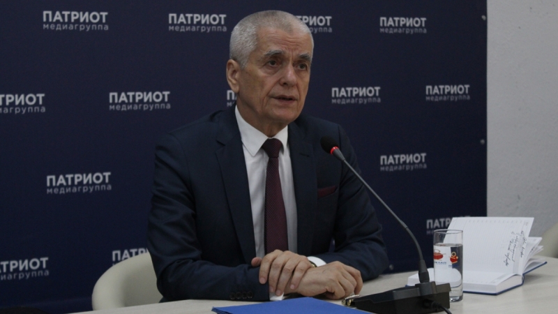 Онищенко «заклинает» россиян отказаться от отдыха в Турции