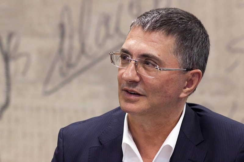 «Опасен не ковид»: Мясников заявил о резком снижении общего интеллекта у людей