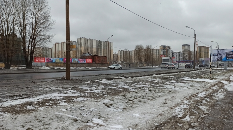 Петербуржцам объяснили, почему не стоит переживать из-за «затопленных» улиц