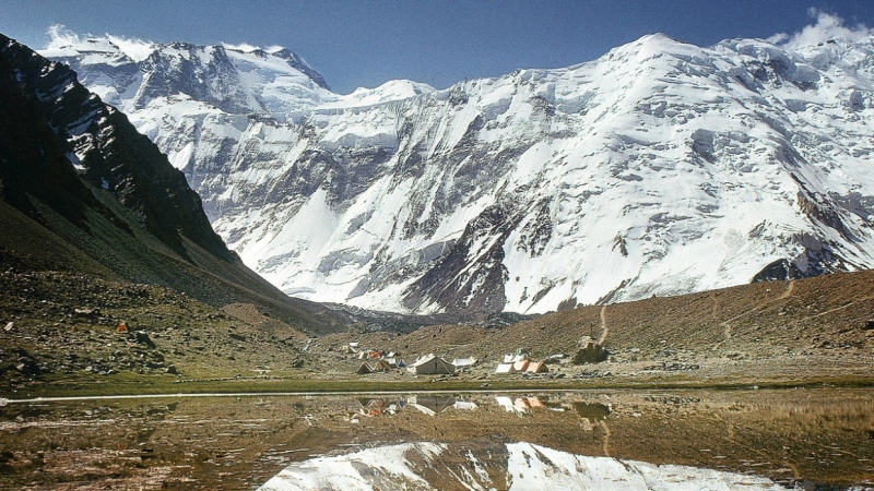 Потоп в Крыму и рекорд по кредитам наличными: главные новости России к этому часу