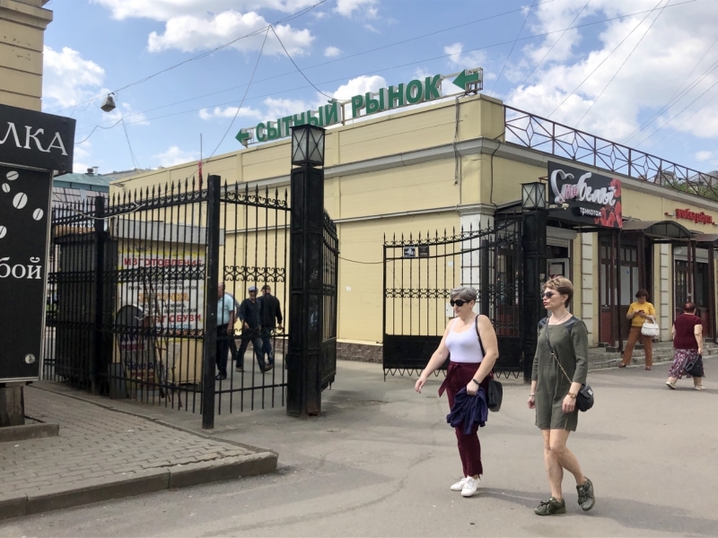 Работники Сытного рынка отреагировали на новость о реконструкции