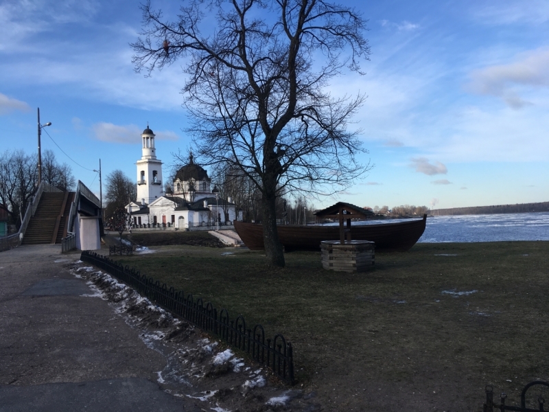 Разберут, почистят, уложат: Шлиссельбургское шоссе радикально отремонтируют