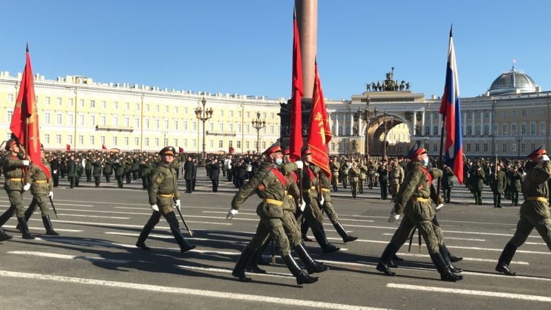 Репетиции и парад Победы изменят маршруты петербургских троллейбусов