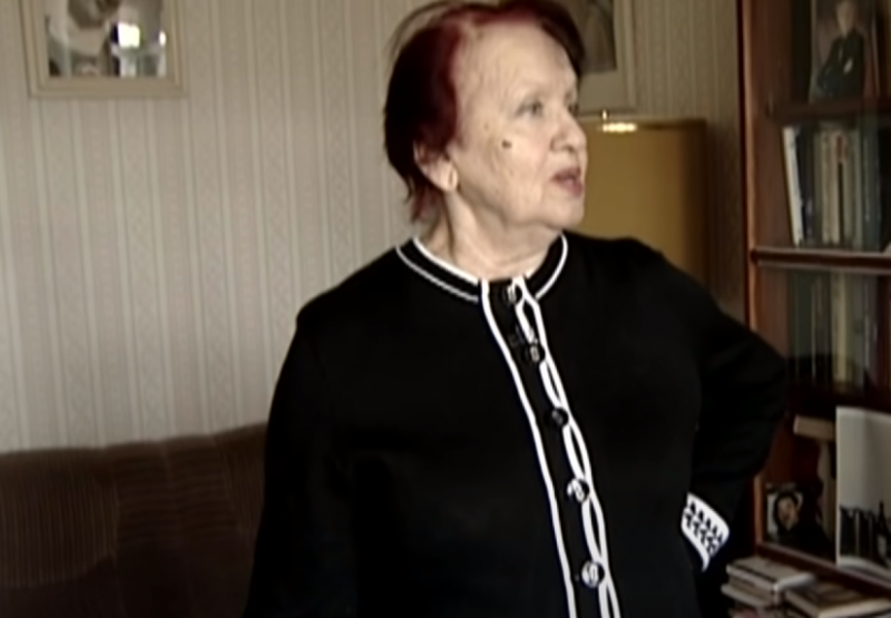  Родные даже не приехали на похороны: мать звезды советского кино Еременко-младшего умерла в одиночестве, но с миллионами