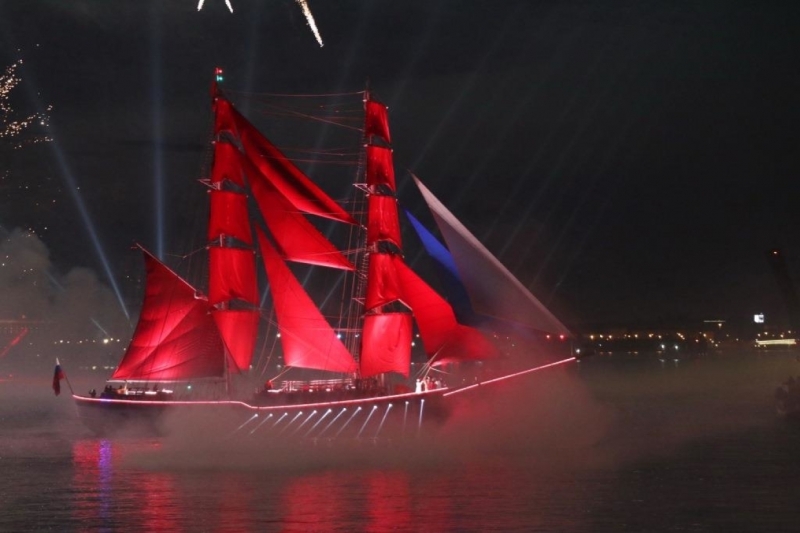 Росгвардия рассказала, как охраняла порядок во время «Алых парусов»