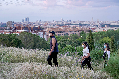Россияне массово заинтересовались переездом в Испанию