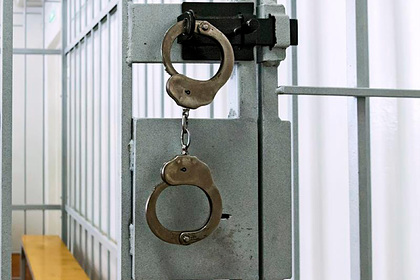 Россиянин провалился в квартиру соседа и стал фигурантом уголовного дела